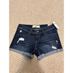 Women’s Hollister shorts